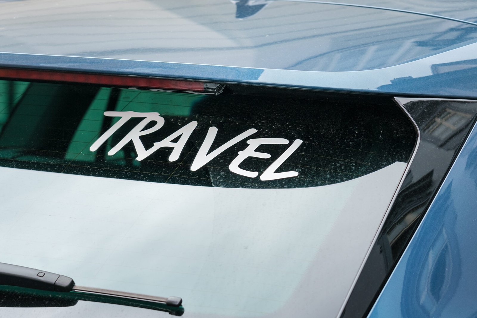 vinyl lettering for windows